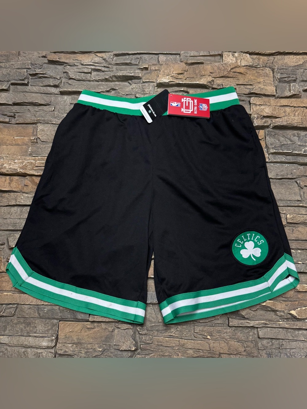 NEW Boston Celtics Athletic Shorts Men’s XL NBA Basketball Black Drawstring NWT